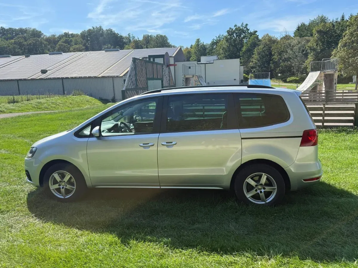 Seat Alhambra 2013 photo 2