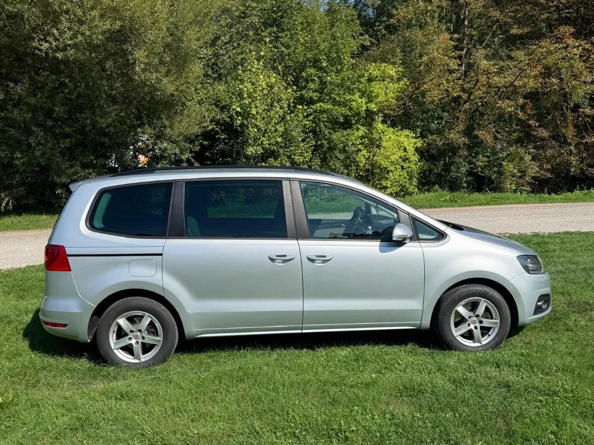 Seat Alhambra 2013 photo 3