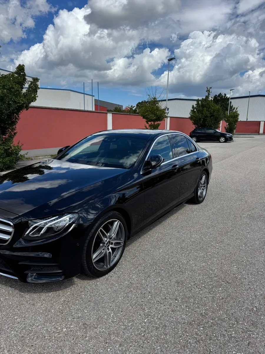 Mercedes-Benz E-Class 2019 photo 3