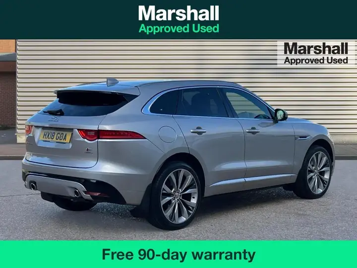 Jaguar F-Pace 2021 photo 3