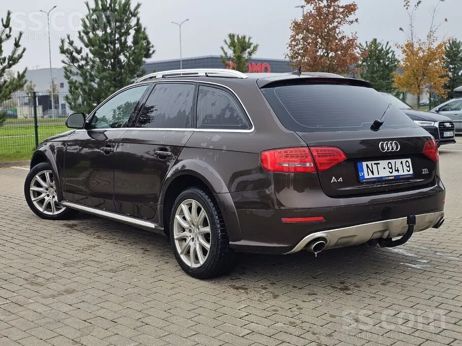 Audi Allroad 2011 photo 3