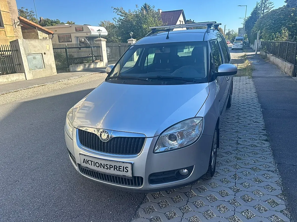 Skoda Roomster 2009 photo 3