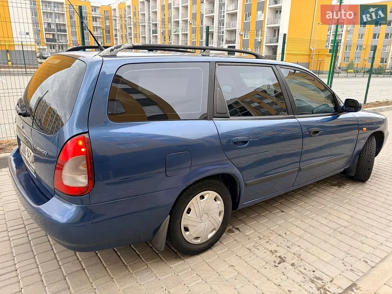 Daewoo Nubira 1999 photo 3