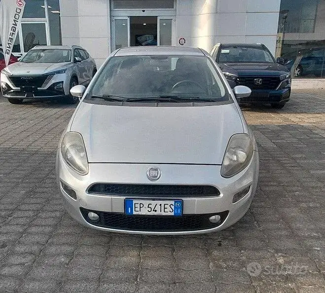 Fiat Punto 2014 photo 2