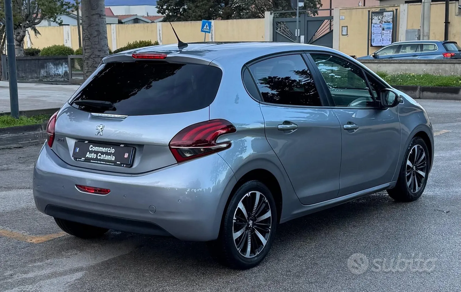 Peugeot 208 2020 photo 4