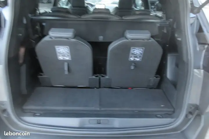 Peugeot 5008 2019 photo 5