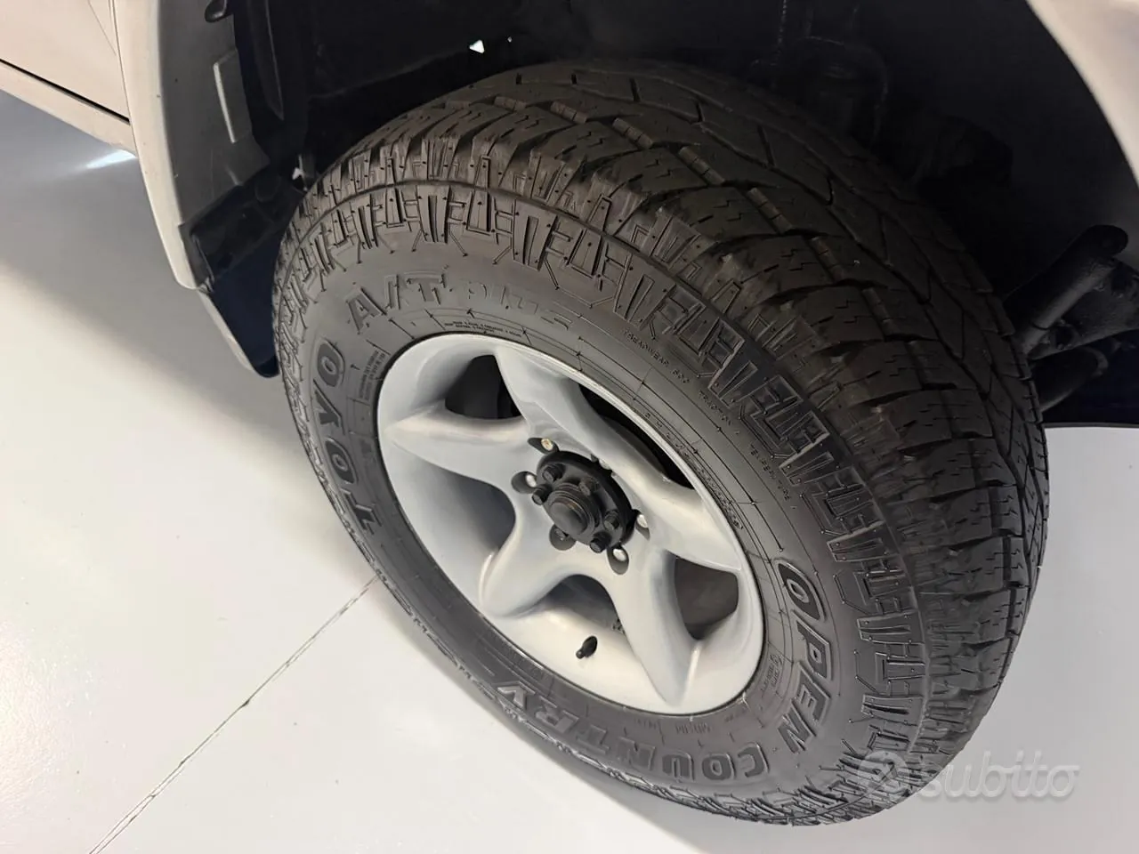 Mitsubishi L200 2005 photo 4