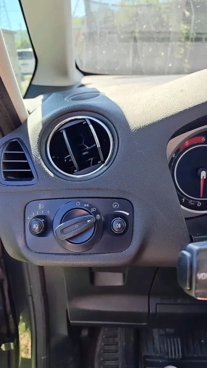 Ford Galaxy 2011 photo 3