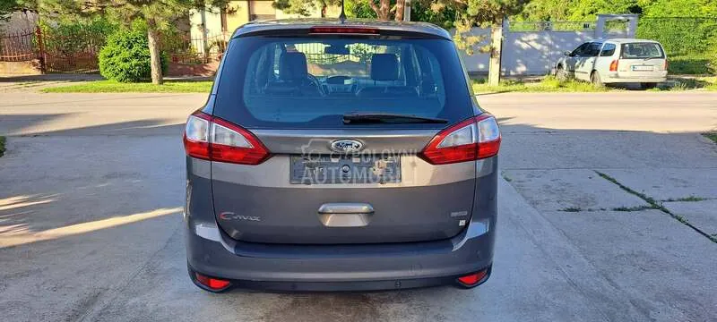 Ford Grand C-Max 2013 photo 4