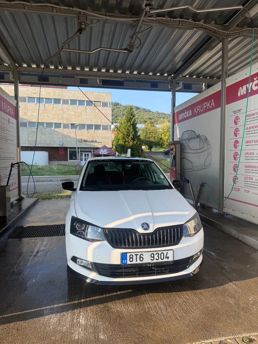Skoda Fabia Iii photo 2