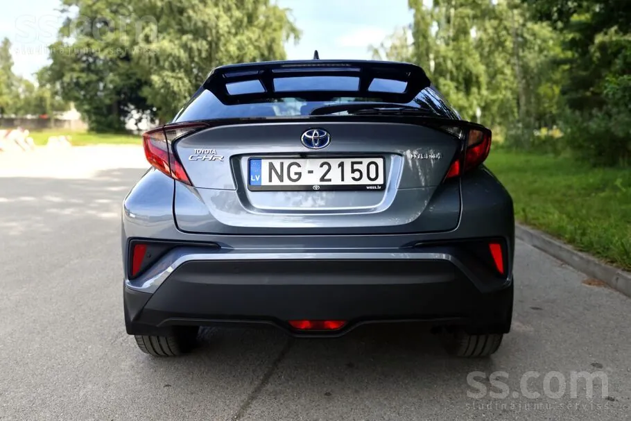 Toyota C-Hr 2022 photo 4