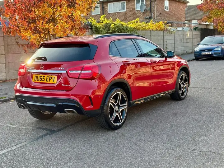 Mercedes-Benz Gla 2015 photo 5
