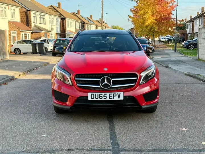 Mercedes-Benz Gla 2015 photo 2