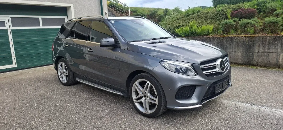 Mercedes-Benz Gle-Class 2017 photo 3