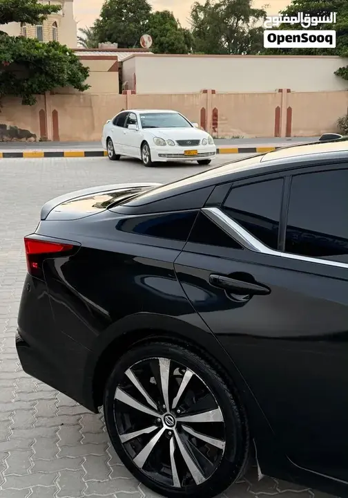 Nissan Altima 2019 photo 4