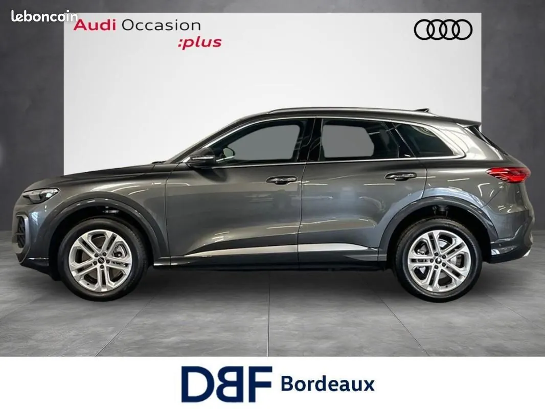 Audi Q5 2025 photo 2
