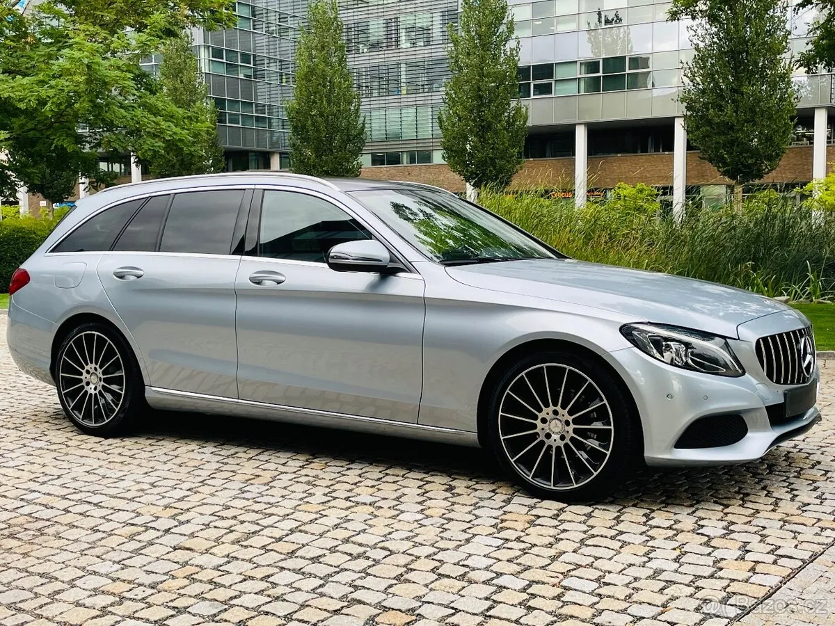 Mercedes-Benz C 220D 2026 photo 5