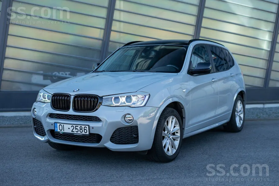 BMW X3 2012 photo 3