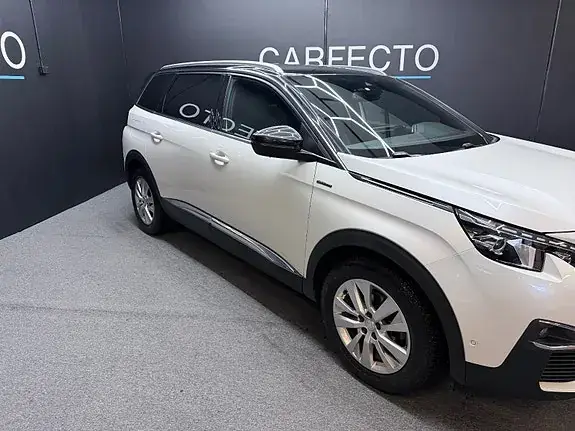 Peugeot 5008 2018 photo 3