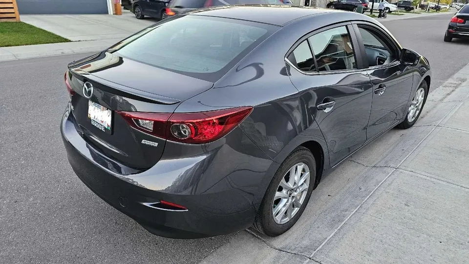 Mazda 3 2015 photo 4