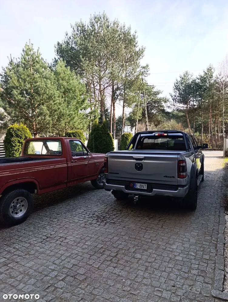 Ram 1500 2021 photo 3