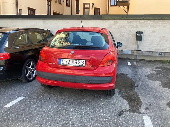 Peugeot 207 2008 photo 4