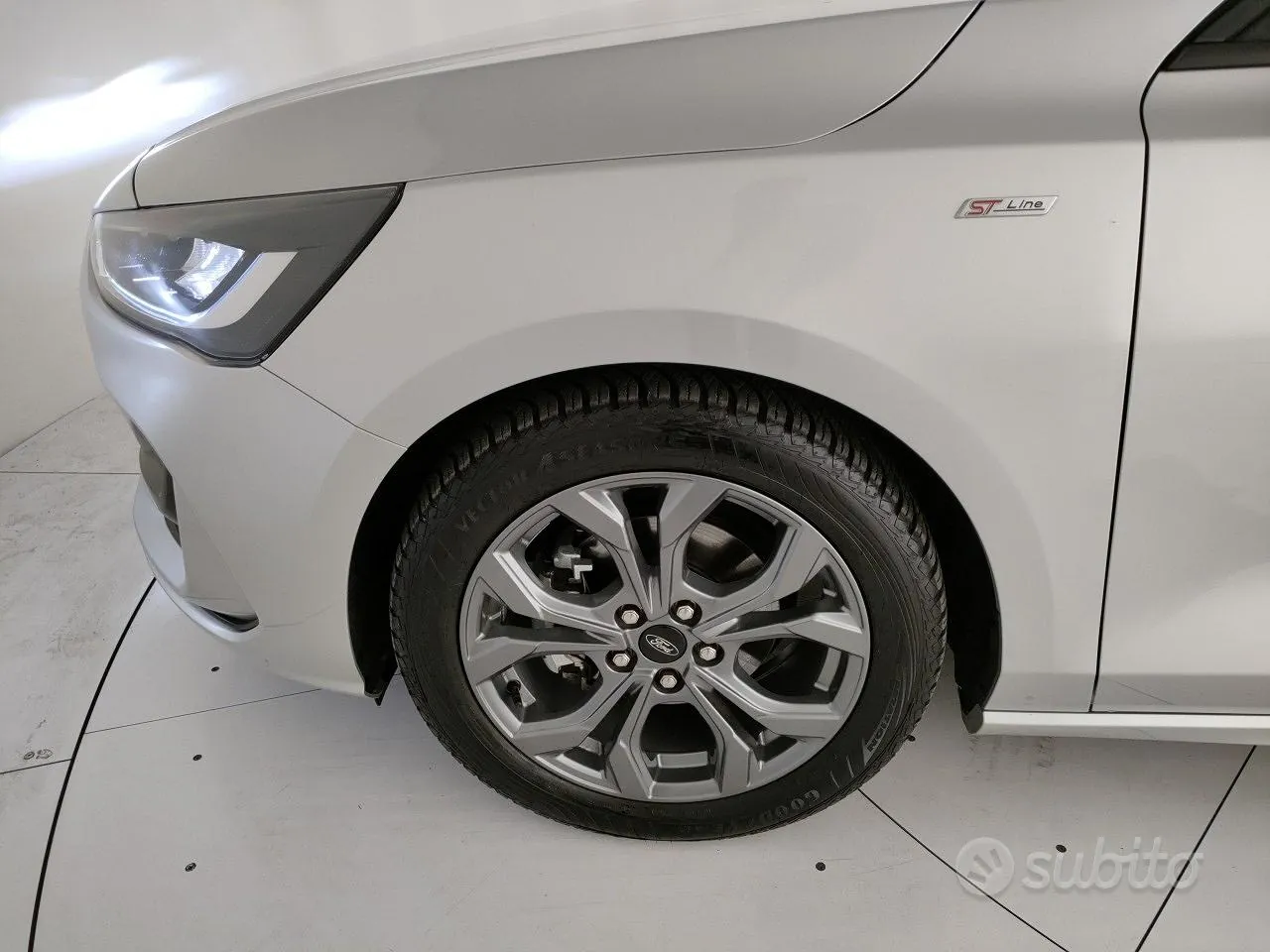 Ford Focus 2025 photo 5