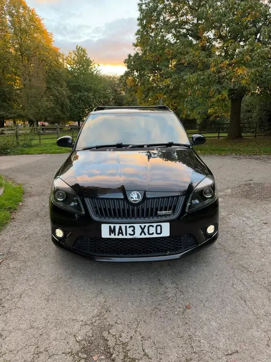 Skoda Fabia 2013 photo 2