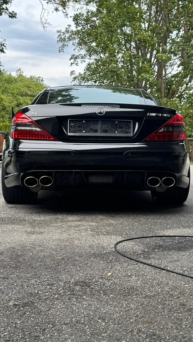 Mercedes-Benz Sl-Class 2004 photo 2