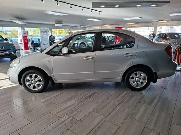Suzuki Sx4 2010 photo 3
