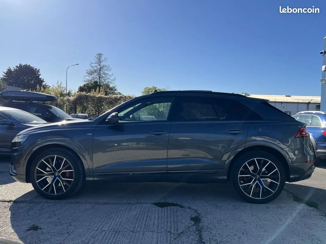 Audi Q8 2023 photo 3