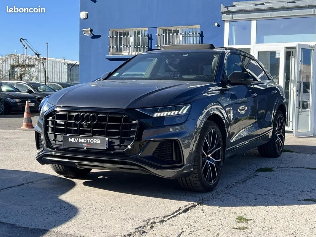 Audi Q8