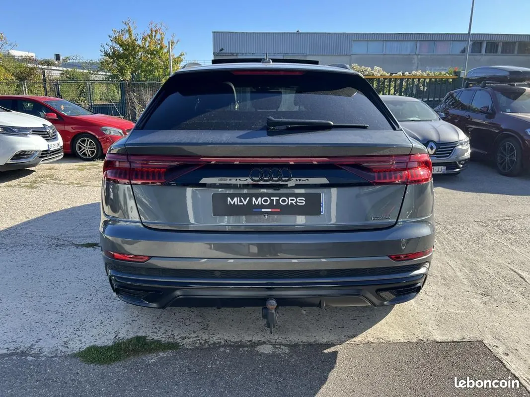 Audi Q8 2023 photo 5
