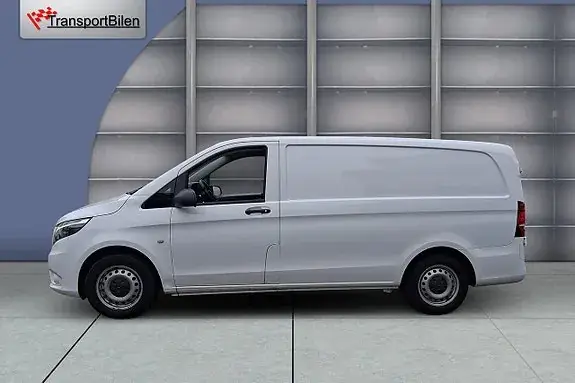 Mercedes-Benz Vito 116 2023 photo 2
