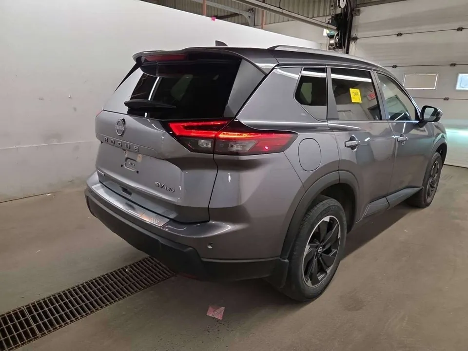 Nissan Rogue 2024 photo 3