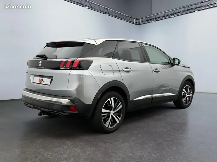 Peugeot 3008 2019 photo 4