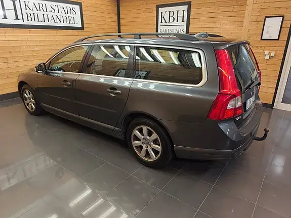Volvo V70 2011 photo 4