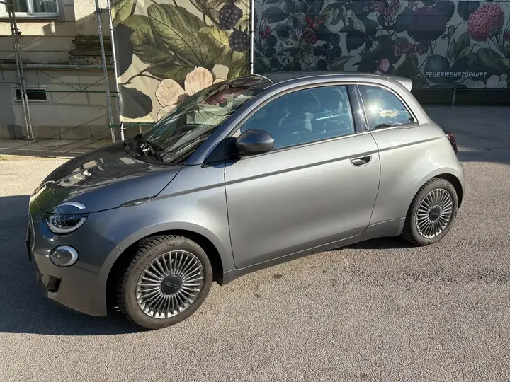Fiat 500E