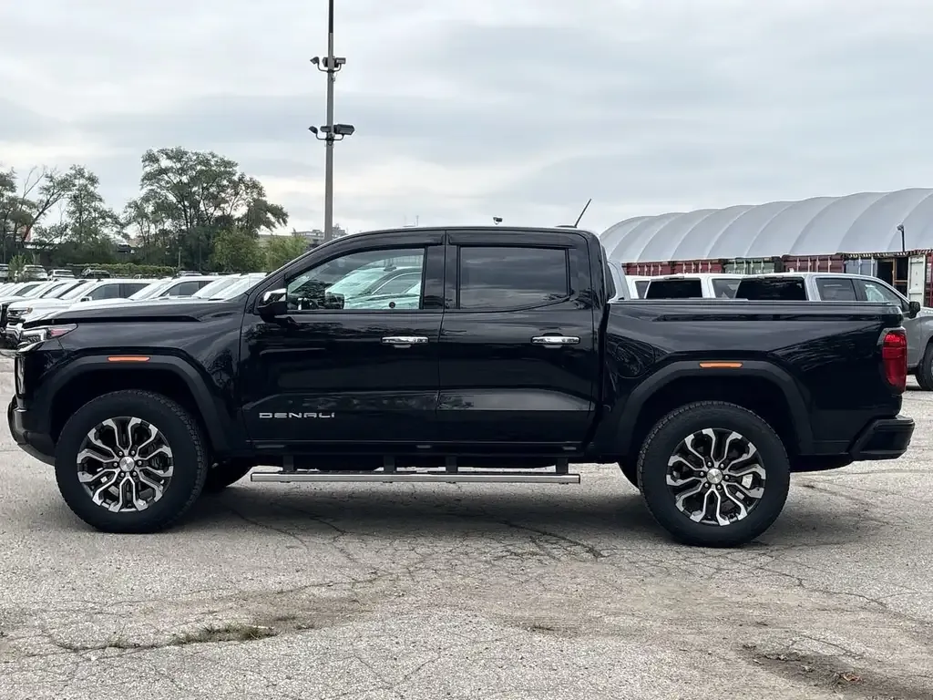 GMC Canyon 2024 photo 5