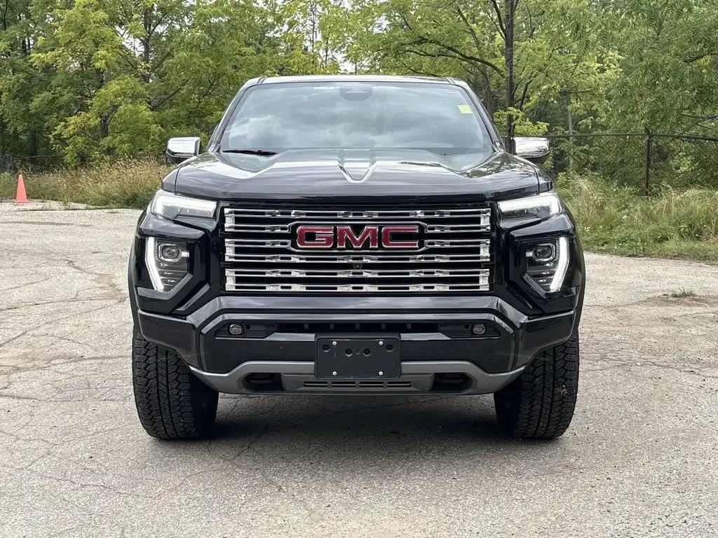 GMC Canyon 2024 photo 3