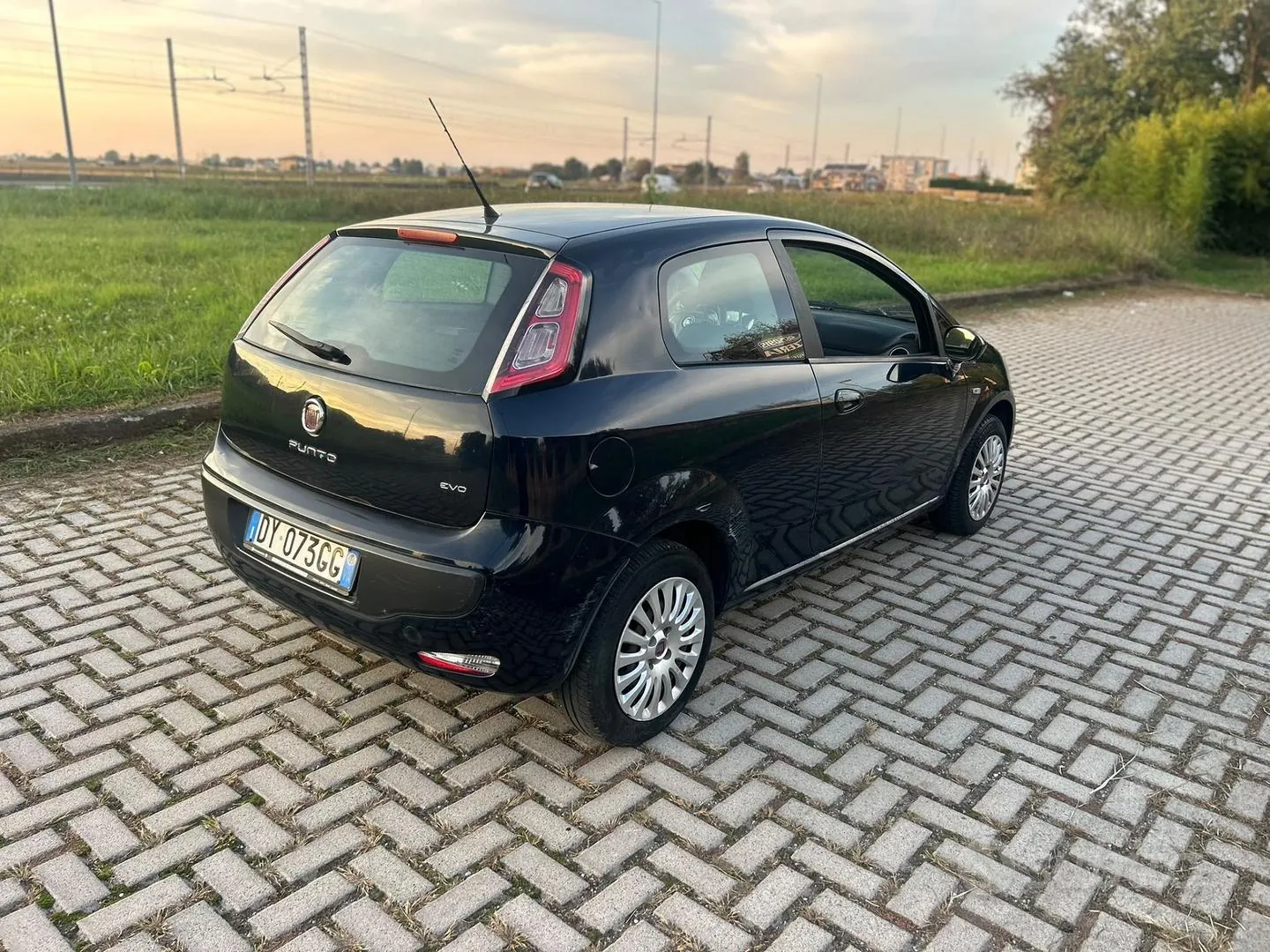 Fiat Punto Evo 2010 photo 4