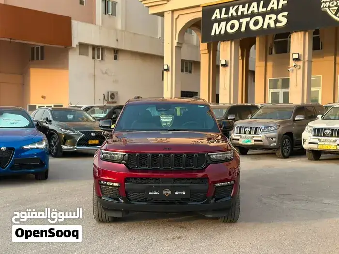 Jeep Grand Cherokee 2023 photo 2