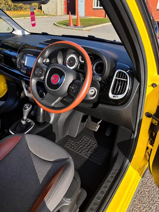 Fiat 500L 2014 photo 4