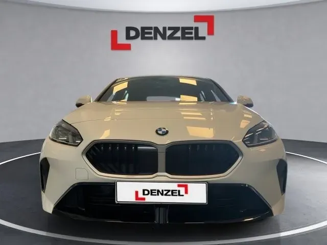 BMW 1 Series 2026 photo 3