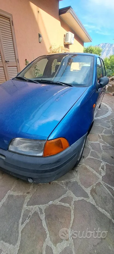 Fiat Punto 1994 photo 2