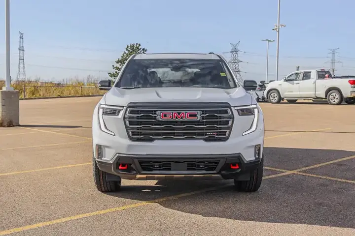 GMC Acadia 2027 photo 3