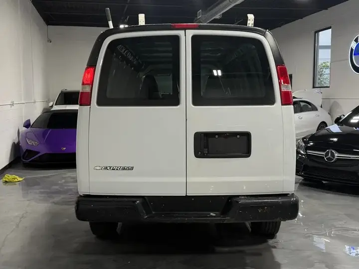Chevrolet Express 2019 photo 4