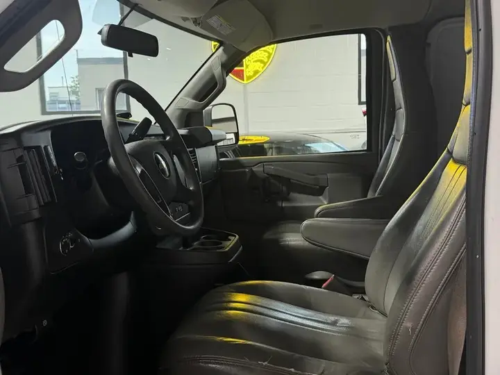 Chevrolet Express 2019 photo 5