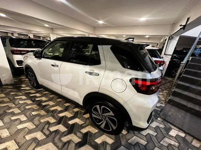 Toyota Raize 2024 photo 4