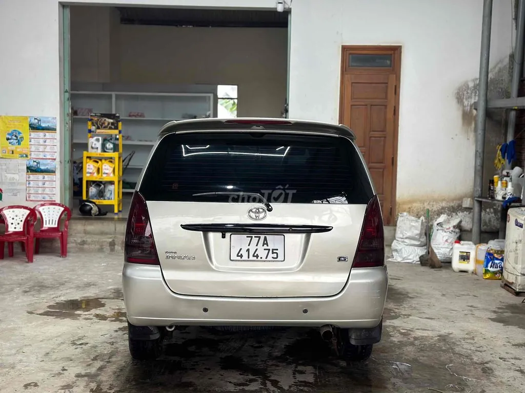 Toyota Innova 2008 photo 3